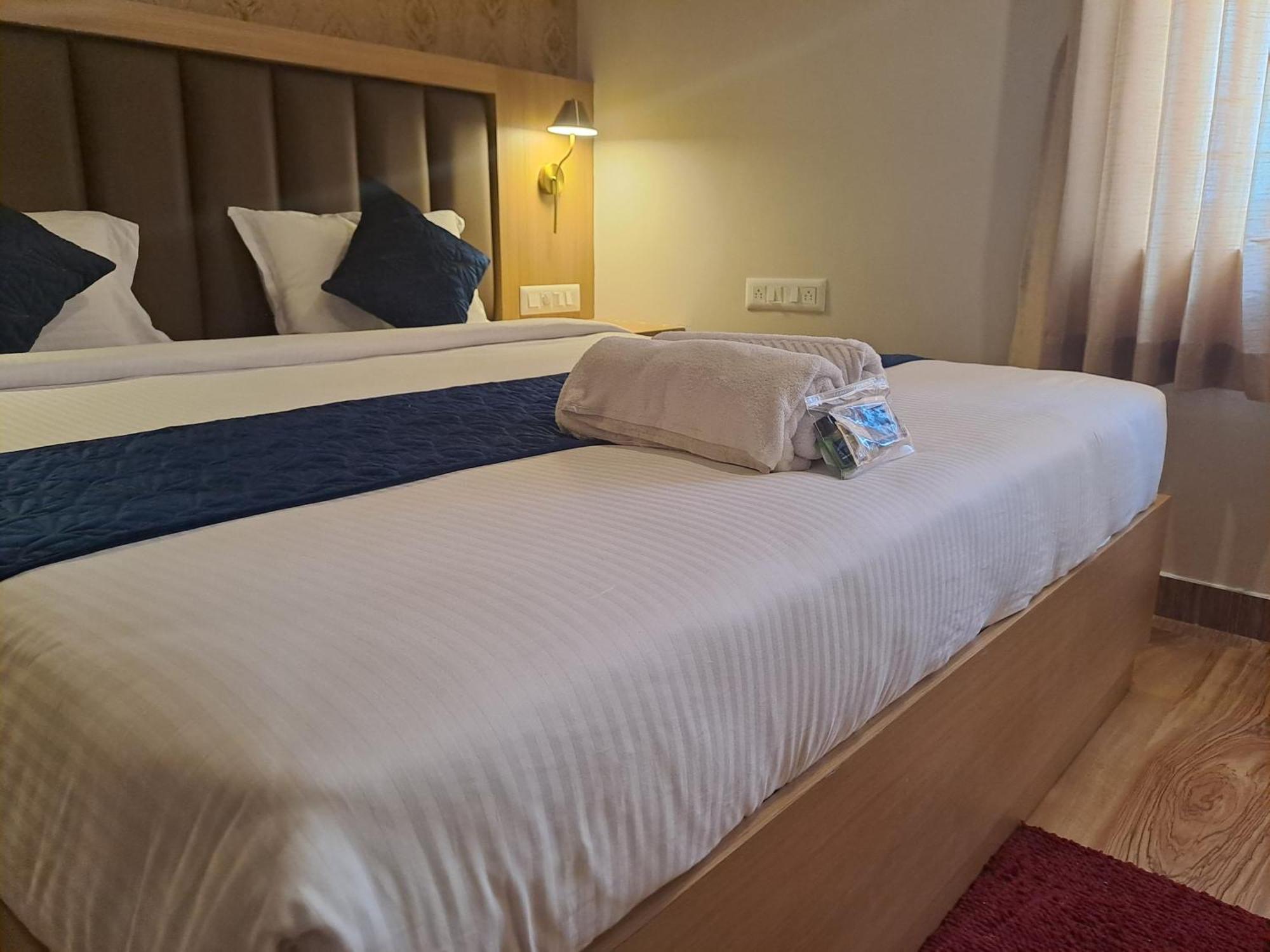 Sky Inn مَسّور المظهر الخارجي الصورة