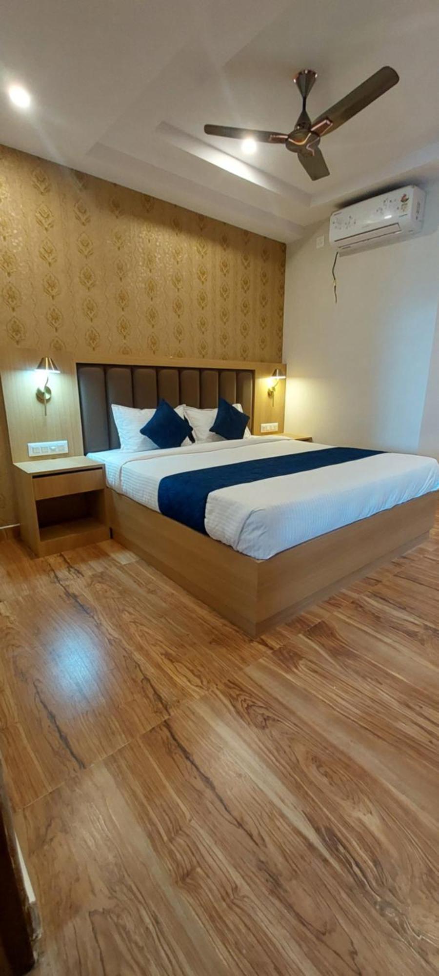 Sky Inn مَسّور المظهر الخارجي الصورة